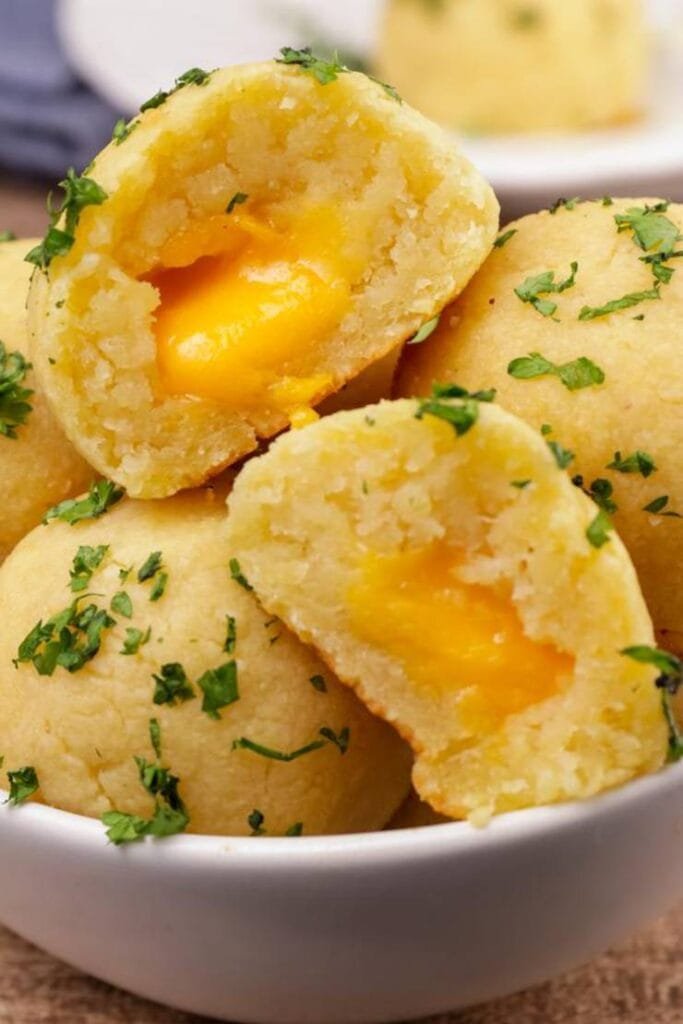 Keto Garlic Cheese Bites
